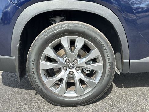 Used 2025 Toyota Grand Highlander FWD image 9