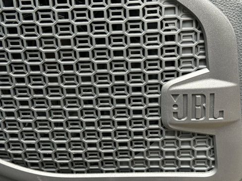 Certified 2025 Toyota 4Runner Trailhunter image 25