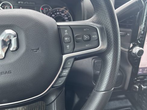 New 2025 RAM 3500 Tradesman AWD/4WD image 19