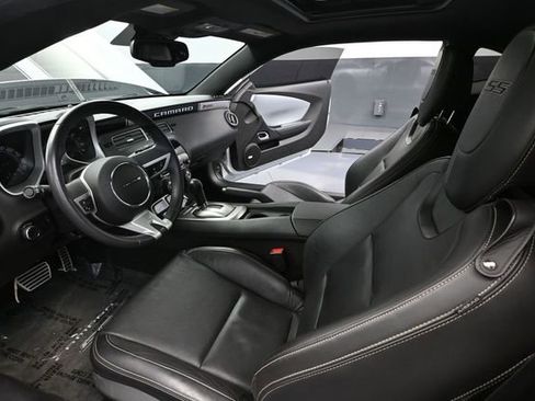 Used 2010 Chevrolet Camaro SS w/ RS Package RWD image 30