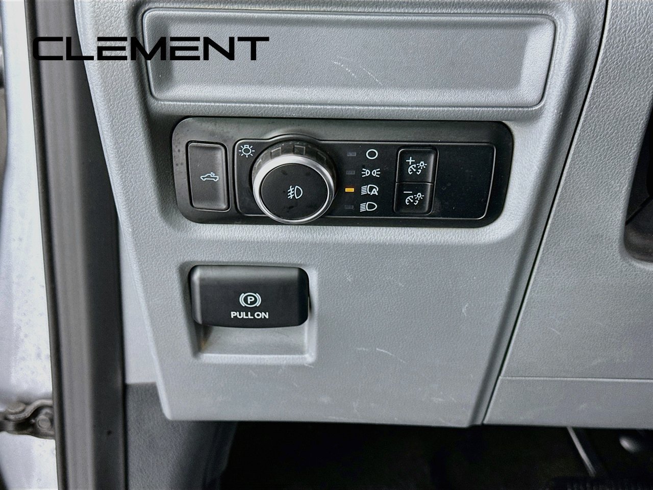 Used 2023 Ford F150 XLT AWD/4WD image 14