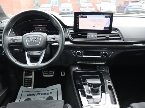 Used 2022 Audi SQ5 Premium Plus image 12