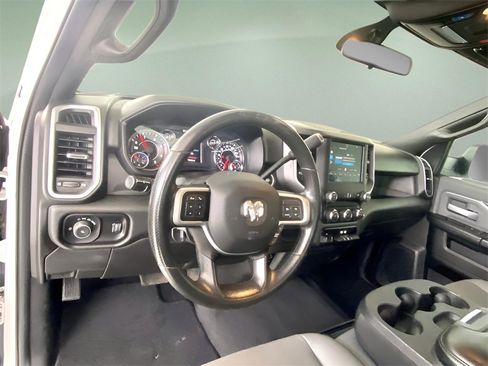 Used 2022 RAM 2500 Big Horn image 17