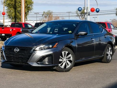 Certified 2025 Nissan Altima 2.5 S image 1