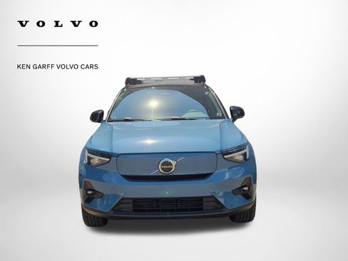 Used 2023 Volvo XC40 Recharge Ultimate w/ Protection Package Premier AWD/4WD image 9
