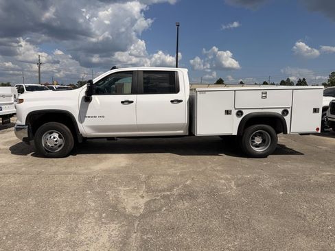 New 2025 Chevrolet Silverado 3500 W/T w/ WT Convenience Package image 2