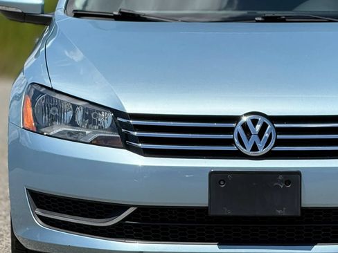 Used 2012 Volkswagen Passat 2.5 S FWD image 11