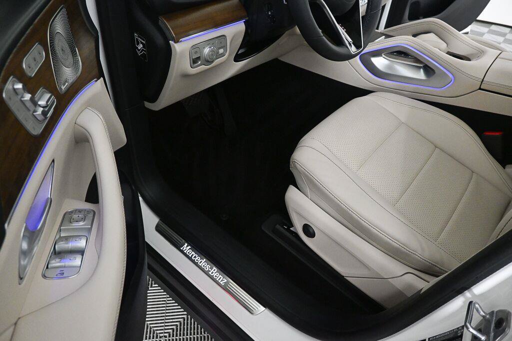 Certified 2024 Mercedes-Benz GLE 450 4MATIC image 7
