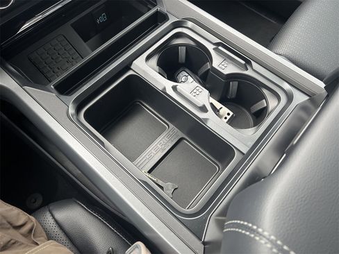 New 2026 Ford F350 Lariat w/ Lariat Premium Package image 12