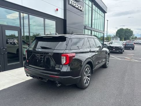 Used 2022 Ford Explorer ST-Line w/ Class IV Trailer Tow Package AWD/4WD image 3
