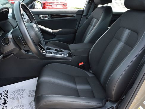 Used 2025 Honda Civic Sport image 7