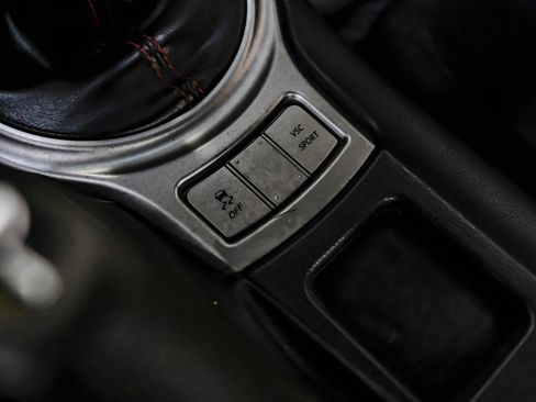 Used 2015 Scion FR-S RWD image 17