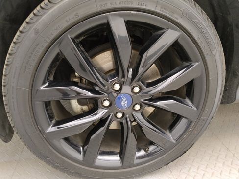Used 2019 Ford Escape SE FWD image 31