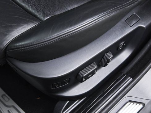 Used 2003 BMW M5 RWD image 73