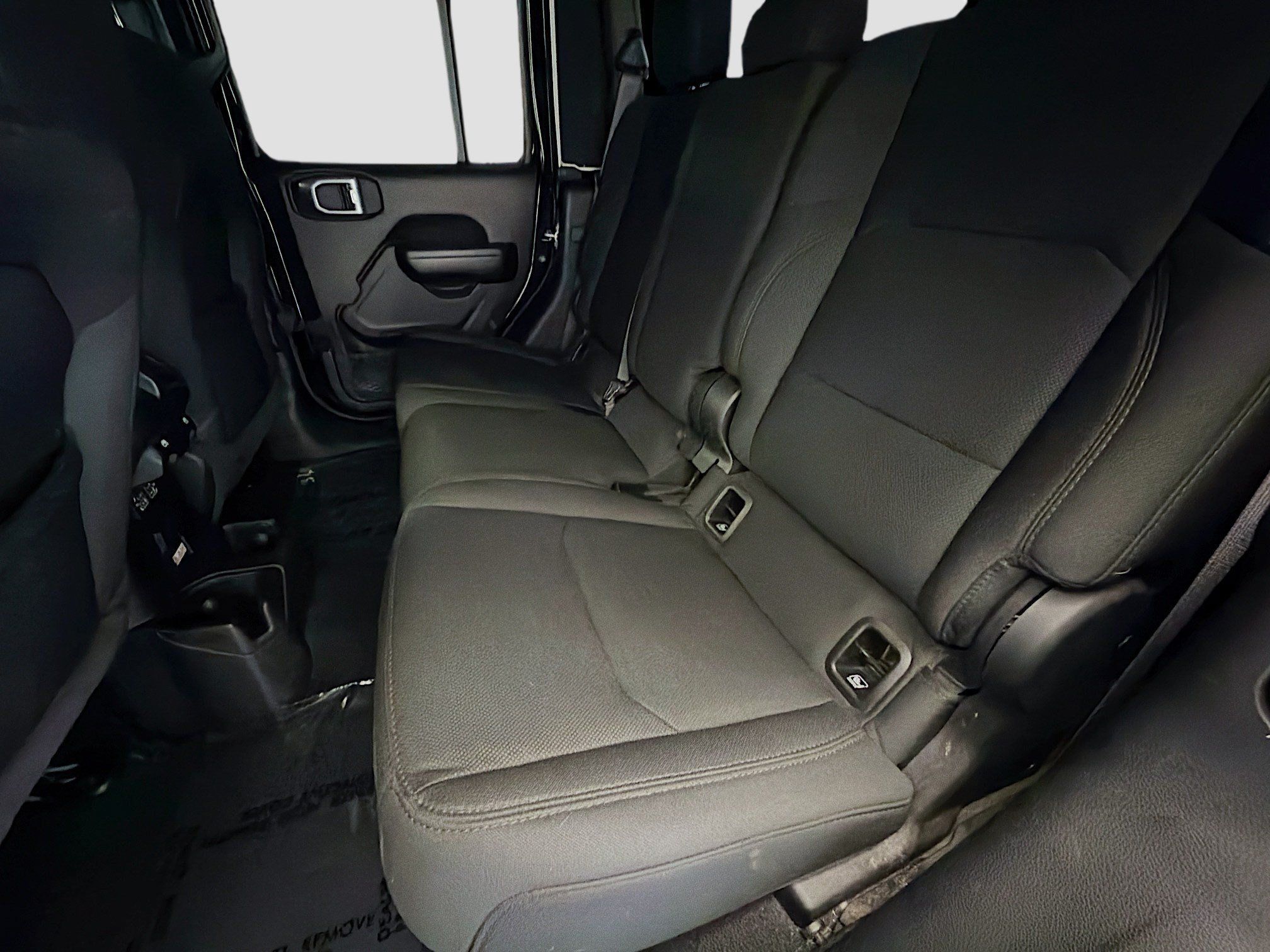 Used 2021 Jeep Gladiator Mojave AWD/4WD image 13