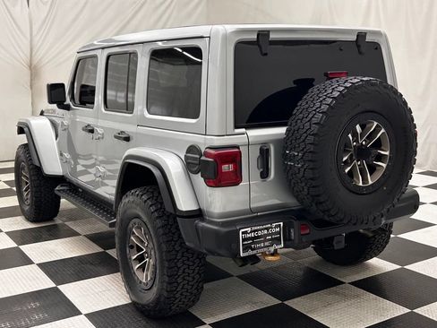 Used 2024 Jeep Wrangler Unlimited Rubicon 392 AWD/4WD image 5
