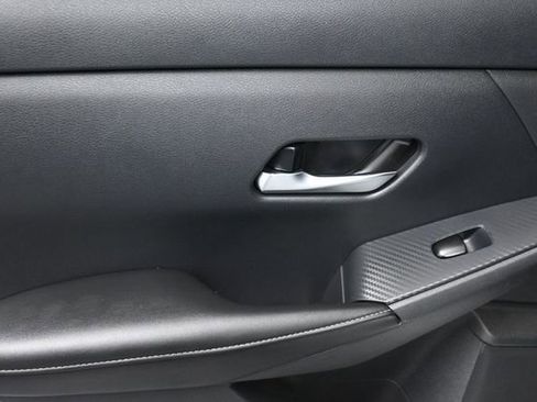 Used 2023 Nissan Sentra S FWD image 15