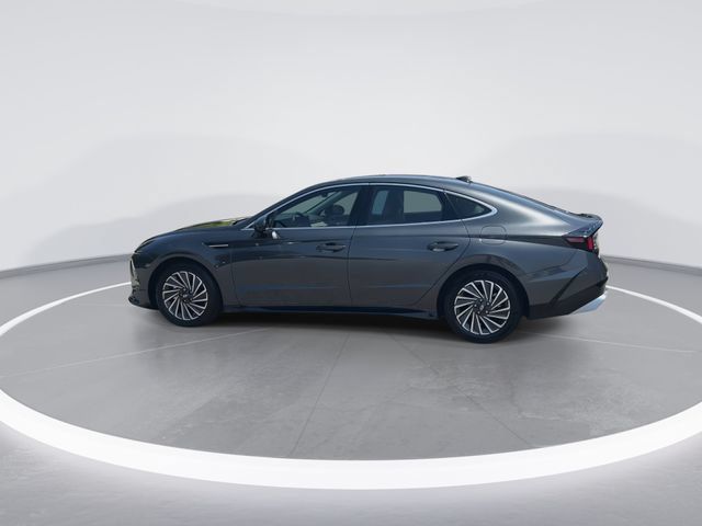 Certified 2025 Hyundai Sonata SEL FWD image 5