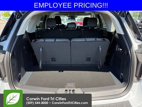 New 2026 Ford Explorer Active w/ Active Comfort Package AWD/4WD image 17