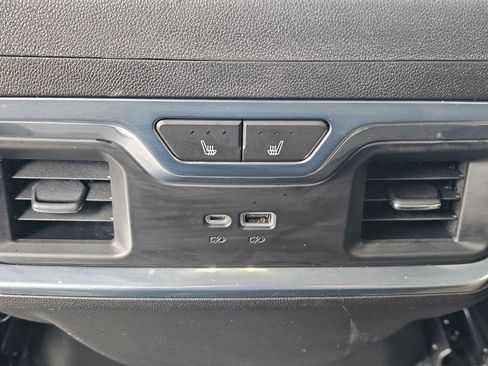 Used 2022 Chevrolet Silverado 1500 LTZ w/ LTZ Premium Package image 18