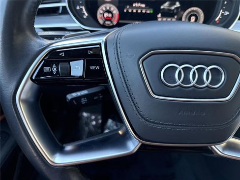 Used 2022 Audi A8 L 3.0T w/ Executive Package image 13