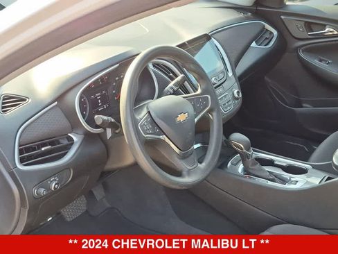 Used 2024 Chevrolet Malibu LT FWD image 2