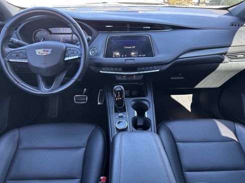 Used 2022 Cadillac XT4 Sport w/ Enhanced Visibility Package image 15