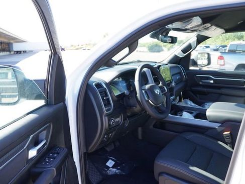 New 2026 RAM 1500 Big Horn AWD/4WD image 10