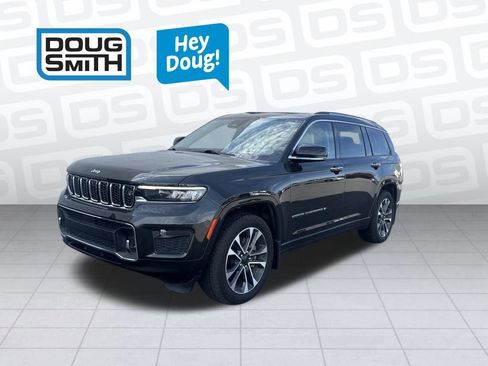 Certified 2022 Jeep Grand Cherokee L Overland w/ Advanced Protech Group III AWD/4WD image 1