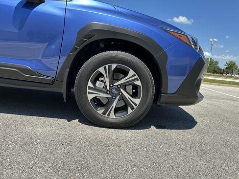 Used 2025 Subaru Crosstrek 2.5i Premium AWD/4WD image 13