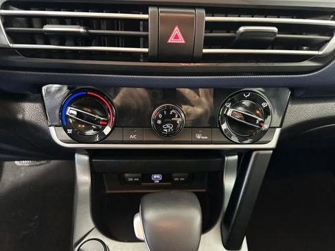 Used 2021 Kia Seltos S image 23