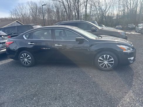 Used 2013 Nissan Altima 2.5 S image 8