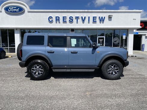 New 2025 Ford Bronco Badlands image 10