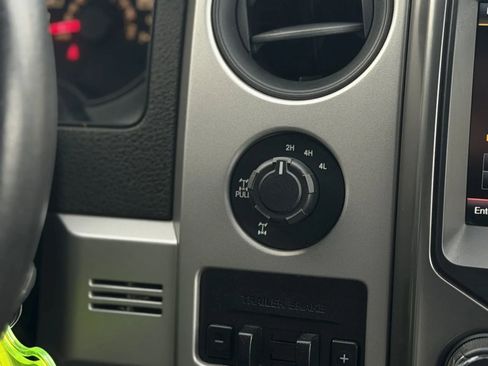 Used 2014 Ford F150 Raptor w/ Equipment Group 801A Luxury image 31