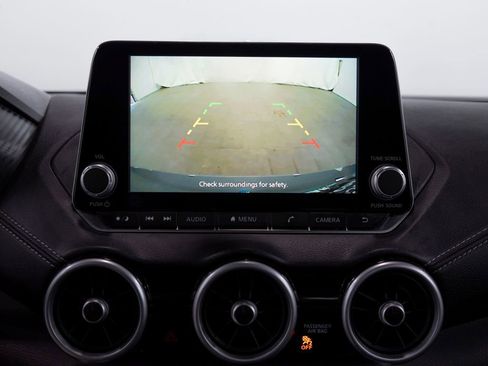 Used 2025 Nissan Sentra SV image 25