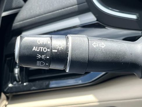 Used 2023 Acura MDX SH-AWD w/ Technology Package image 46
