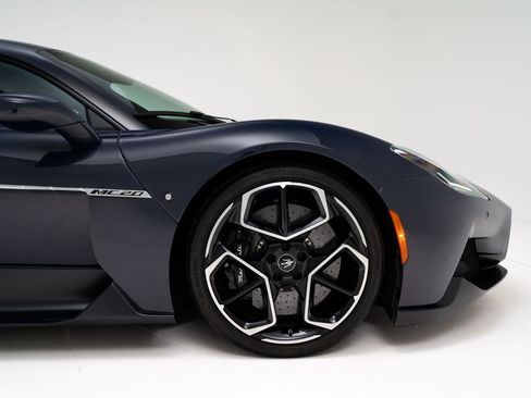 Used 2023 Maserati MC20 Coupe RWD image 45