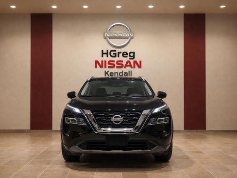 Certified 2024 Nissan Rogue SV w/ SV Premium Package FWD image 5