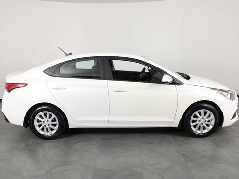 Used 2018 Hyundai Accent SEL image 13