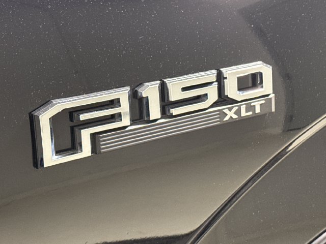 Used 2020 Ford F150 XLT w/ Equipment Group 302A Luxury AWD/4WD image 17