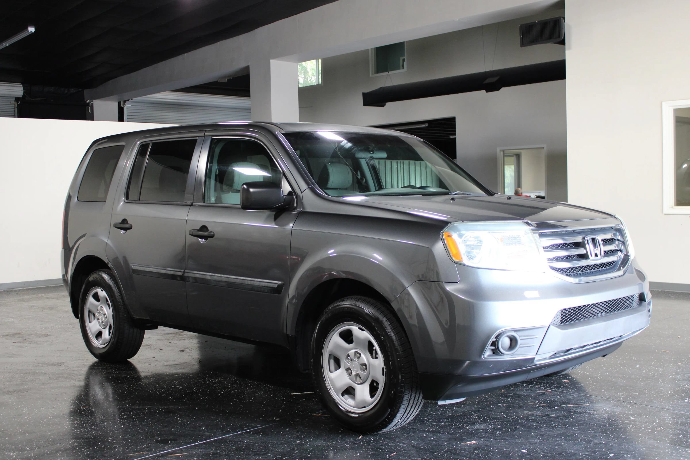 Used 2012 Honda Pilot LX image 1