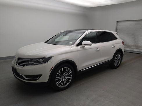 Used 2016 Lincoln MKX Reserve w/ Technology Package image 2