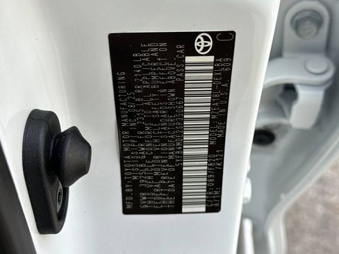 Certified 2025 Toyota Corolla LE FWD image 26