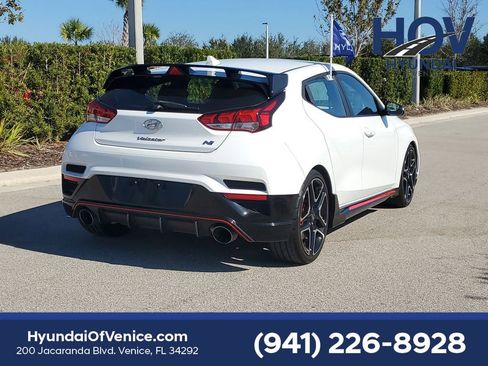 Certified 2021 Hyundai Veloster N image 7
