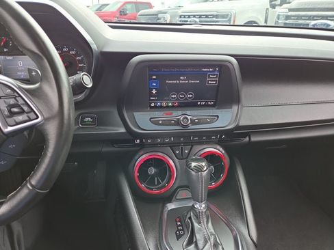 Used 2021 Chevrolet Camaro LT RWD image 14