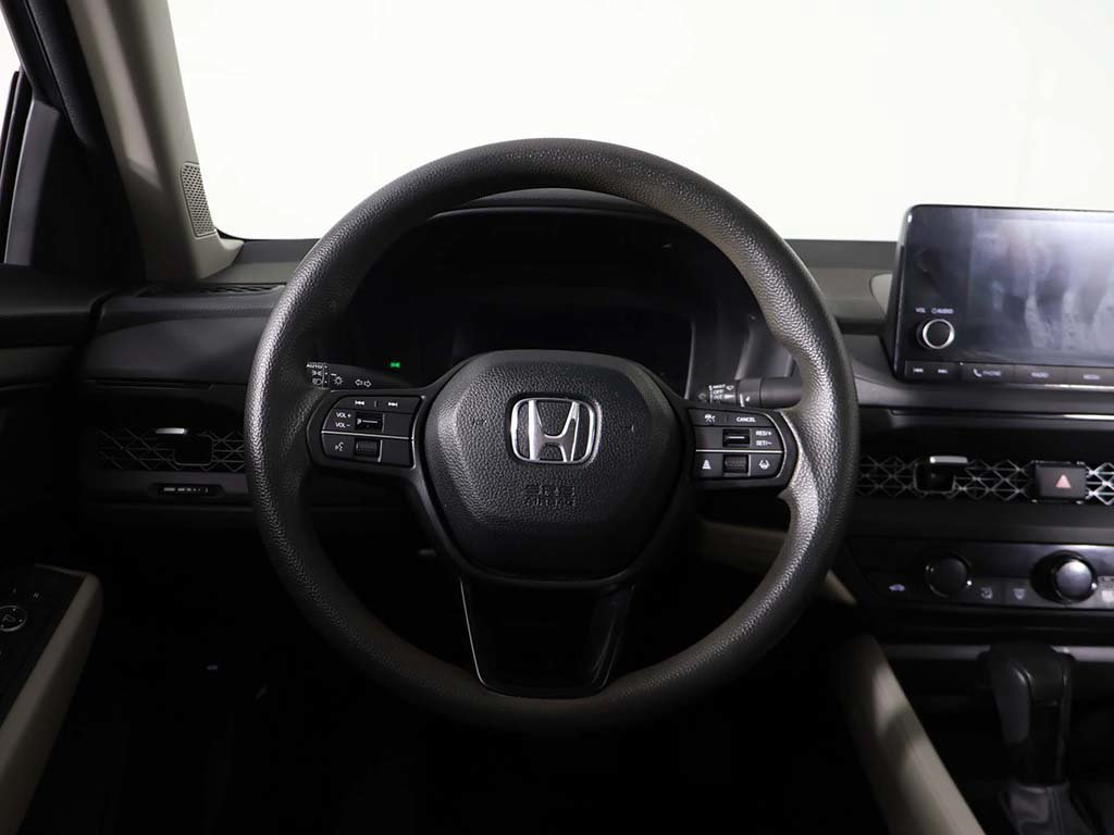Used 2023 Honda Accord EX image 37