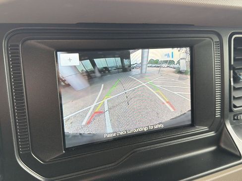 Used 2022 Ford Bronco Wildtrak AWD/4WD image 33