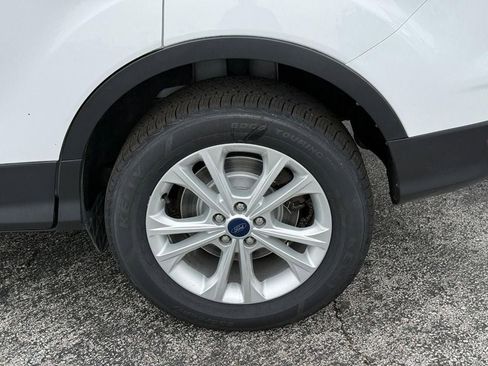 Used 2018 Ford Escape SE FWD image 6