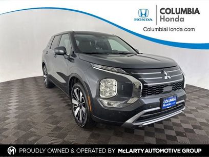 Used 2025 Mitsubishi Outlander SE