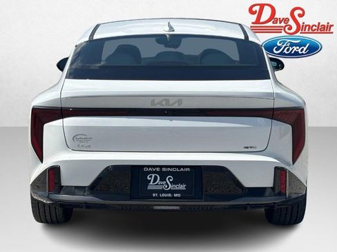 Used 2025 Kia K4 GT-Line w/ GT-Line Premium Package FWD image 8